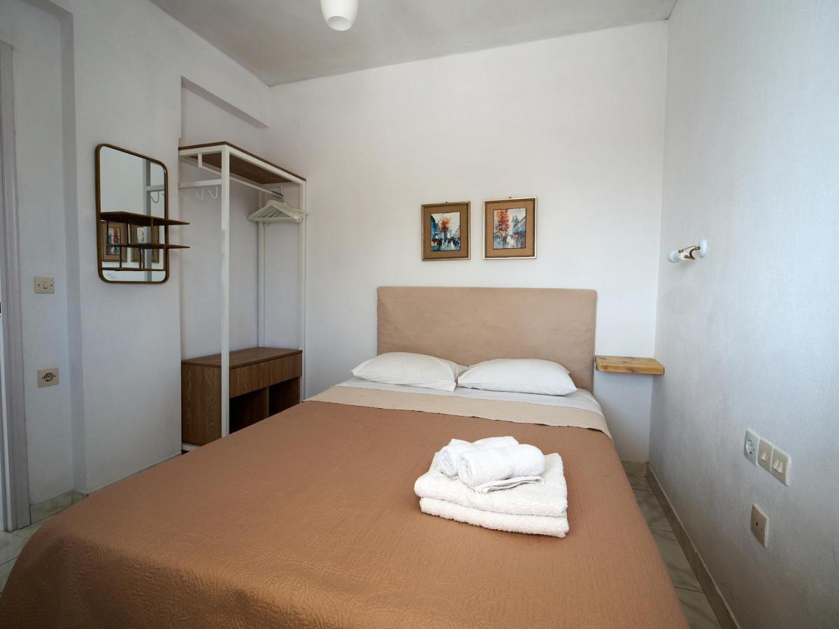 Theodora Apartman Patitíri Kültér fotó