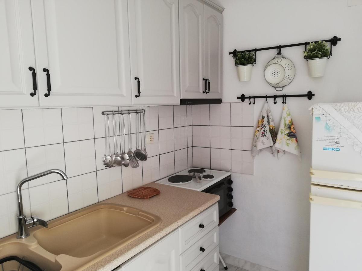 Theodora Apartman Patitíri Kültér fotó